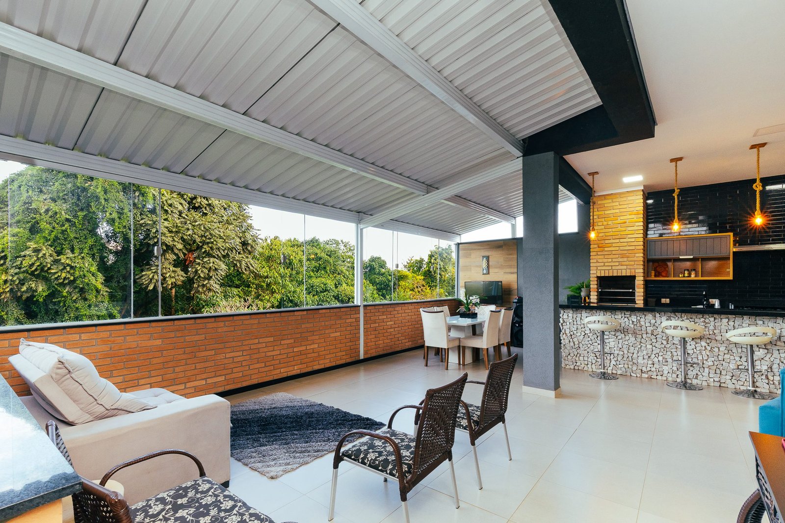 Linda e Aconchegante Casa à Venda em Bairro Aberto – Itupeva/SP