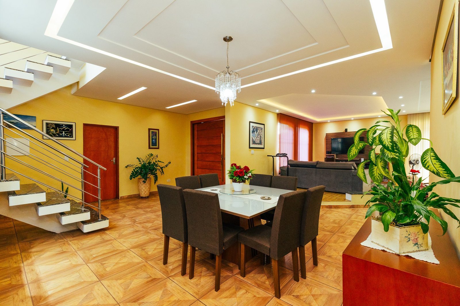 Casa a venda em Itupeva-SP. Com 6 quartos, 440,56m², Condomínio Village Morro Alto/ R$ 2.100.000,00